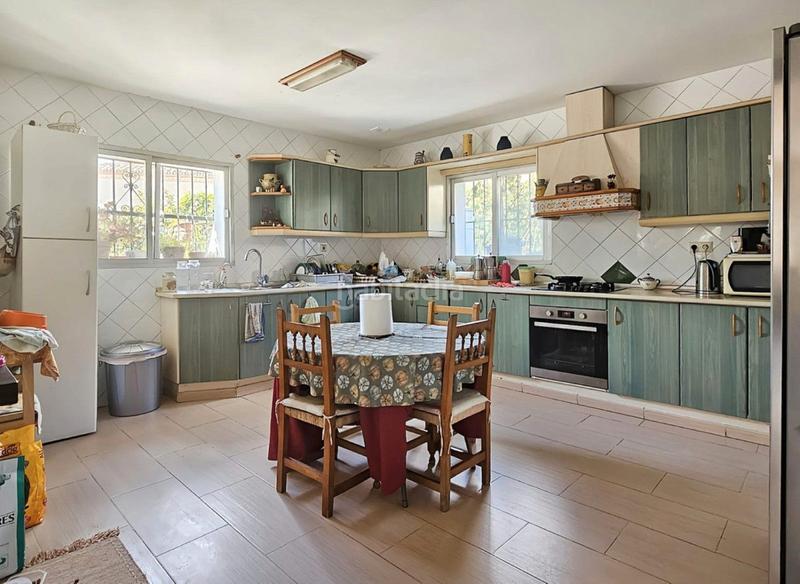 Foto 10c25aa5-d82a-4895-8b57-2b48a0c57f32. Chalet en calle castilla s/n ¡invierta en su sueño: villa personalizable en la exclusiva la quinta! en Marbella