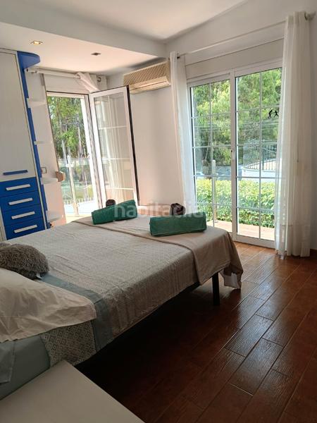 Foto 39bc0cea-5184-4224-a61d-4b92eb6ecbb7. Chalet en avenida carmen sevilla 36 descubra su paraíso en san pedro de alcántara: villa exclusiva a un paso de la playa en Marbella