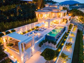 Xalet a Urbanizacion el herrojo 45. Villa leo 2: un oasis de lujo en la quinta, benahavís