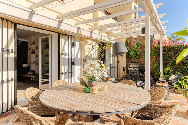 Foto 03de37e9-6583-4b28-9b1a-79db379b3d6a. Chalet en calle la pacheca alta 22 invierta en lujo: su próximo activo en la costa del sol le espera en Benahavís