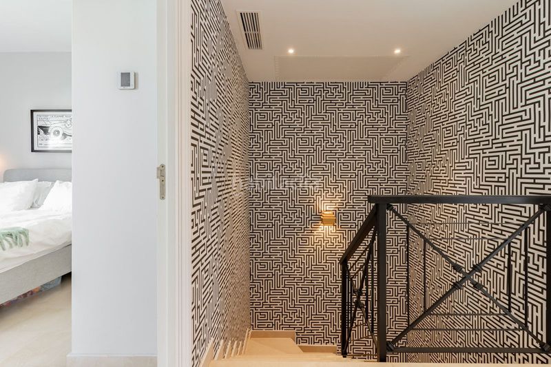 Foto e9fc7e64-3e29-4305-b232-ef10cca32ea3. Chalet en calle la pacheca alta 22 invierta en lujo: su próximo activo en la costa del sol le espera en Benahavís