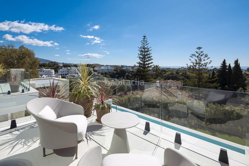 Foto 1e13b9f0-af88-44fc-9154-a62b3d462af2. Chalet in avenida tomás pascual 34 in La Quinta Benahavís