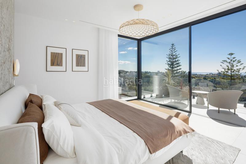 Foto cd93a7d9-cb0a-4473-ae67-d172f2f13458. Chalet in avenida tomás pascual 34 in La Quinta Benahavís