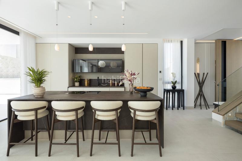 Foto e6323857-6d91-4ee1-9525-6edfd38a89f5. Chalet in avenida tomás pascual 34 in La Quinta Benahavís