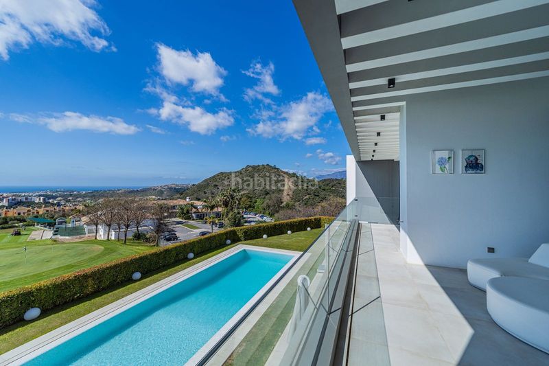 Foto 1df6b9e3-0c1f-4864-8b41-c4352f9f03cd. Chalet en calle benahavis 29679 los arqueros: donde el lujo se encuentra con la inversión en la costa del sol en Benahavís