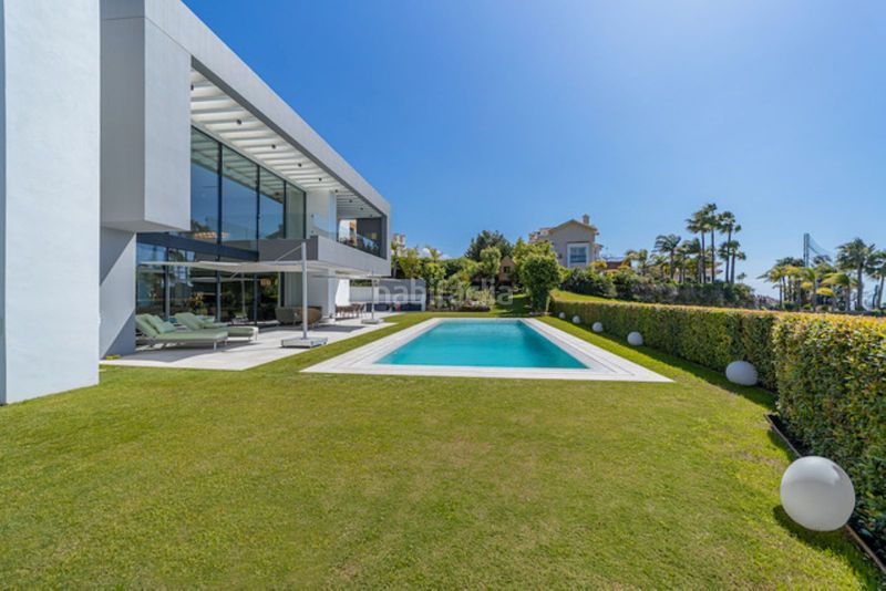 Foto 26c5ad9f-b115-48f0-aed3-10b154e8521a. Chalet en calle benahavis 29679 los arqueros: donde el lujo se encuentra con la inversión en la costa del sol en Benahavís