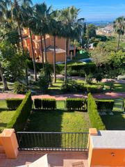 Lloguer Casa aparellada a Calle la pacheca alta 22. Su inversión perfecta en la costa del sol: lujo, vistas y exclus