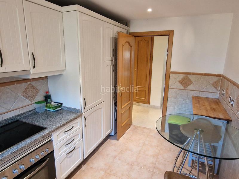 Foto 45e26bd2-9a83-464d-9f43-6dea0846a485. Location appartement dans calle la pacheca alta 22 dans Benahavís