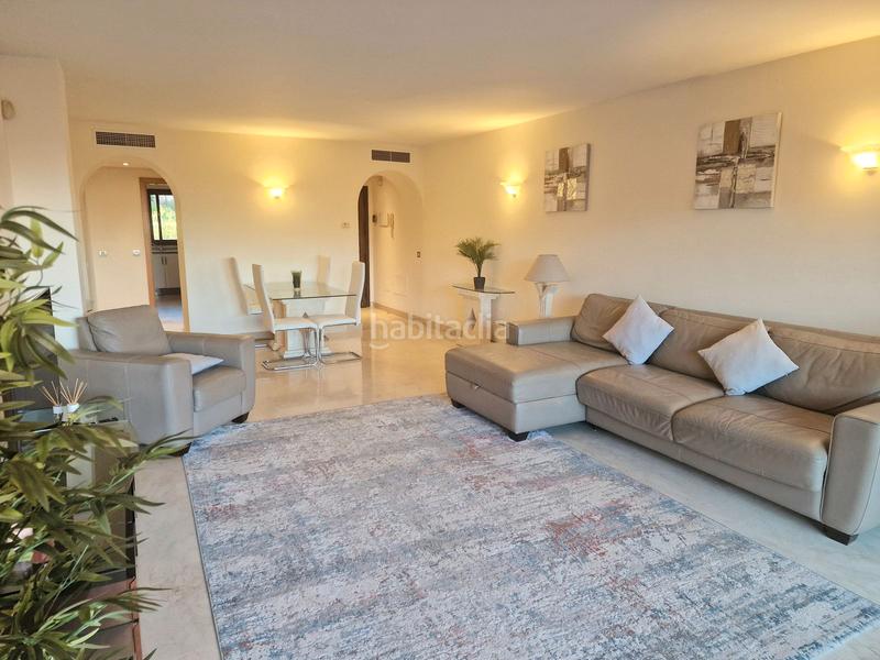 Foto 9f63c8c6-e9f4-47ec-a653-2fa04a6350ae. Rent flat in calle la pacheca alta 22 in Benahavís pueblo Benahavís