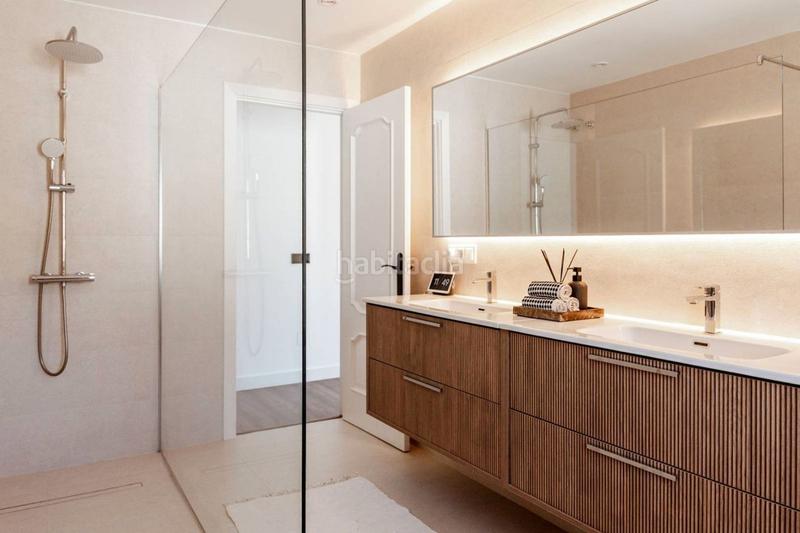 Foto adbe6765-8d2b-446c-a7ab-d58612452608. Miete chalet in avenida benamara 15 in Paraiso - Barronal Estepona