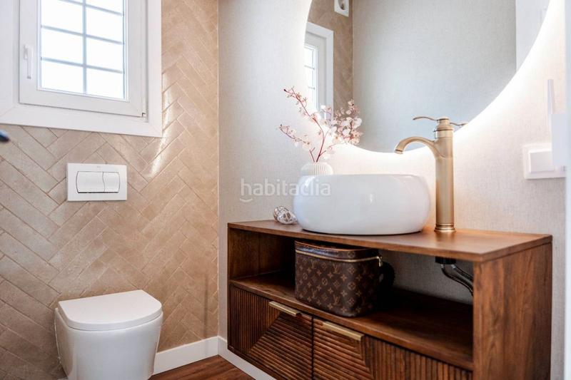 Foto dbfa7b9d-6ddd-465a-8ac0-83ab55bcdce7. Miete chalet in avenida benamara 15 in Paraiso - Barronal Estepona
