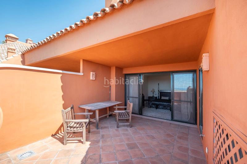 Foto 40bbed8e-f288-4037-877e-077e9fc99a60. Lloguer àtic a carretera benahavís 15 a Nueva Atalaya Estepona