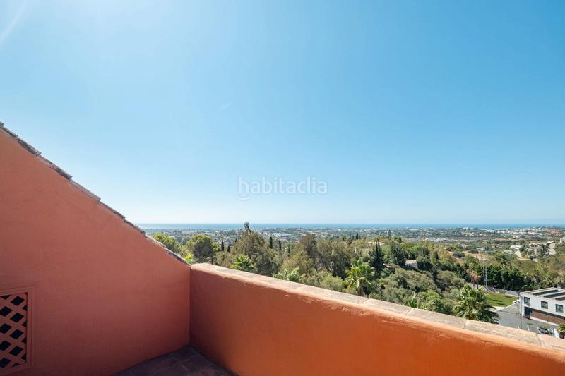 Foto 368c9bab-ce06-4bca-a5cf-2c81d8fd9d99. Rent penthouse in carretera benahavís 15 in Nueva Atalaya Estepona