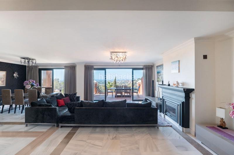 Foto bc5ff5d4-9f7d-439f-b97b-37e79dbbed0a. Rent penthouse in carretera benahavís 15 in Nueva Atalaya Estepona