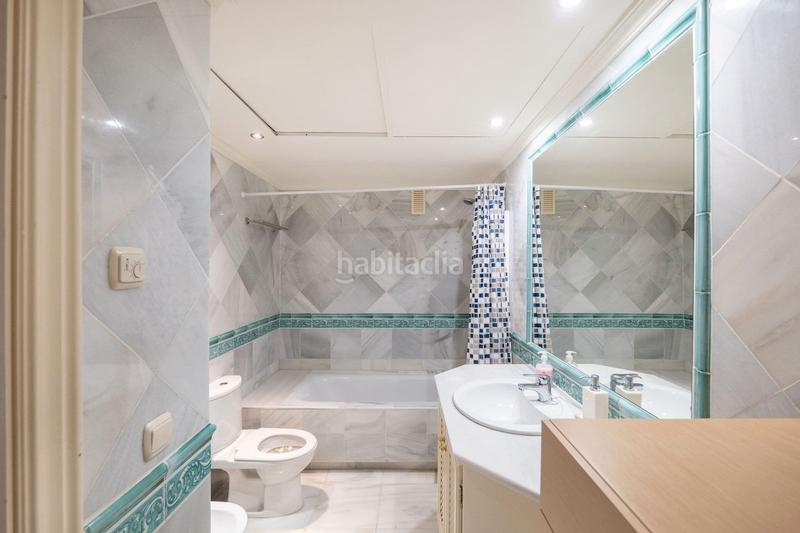 Foto ecb33480-da8d-4bcf-b64f-acb158d9c23e. Rent penthouse in carretera benahavís 15 in Nueva Atalaya Estepona