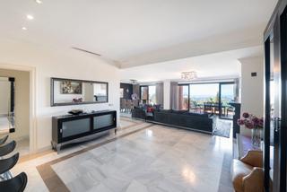 Location Attique à Carretera benahavís 15. Exclusivo ático en la costa del sol: tu inversión de lujo frente