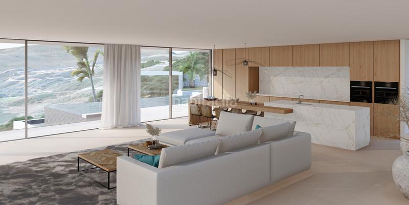 Foto 433c7b28-3b64-4de9-8daf-dc74a5ba3a71. Terreny residencial a carretera benahavís 33 a Nueva Atalaya Estepona