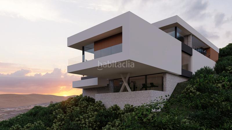 Foto e6dc769c-f68b-409f-a78a-6c5a86787f94. Terreny residencial a carretera benahavís 33 a Nueva Atalaya Estepona