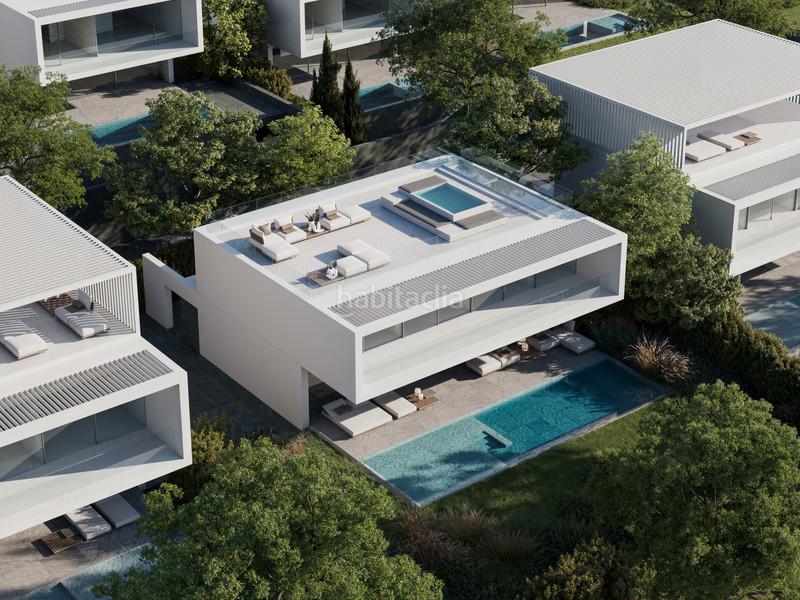 Foto c8fd09f6-3021-4af1-a217-63996b1652fa. Chalet en plaza francisco umbral 10 chalet independiente en venta en en Estepona