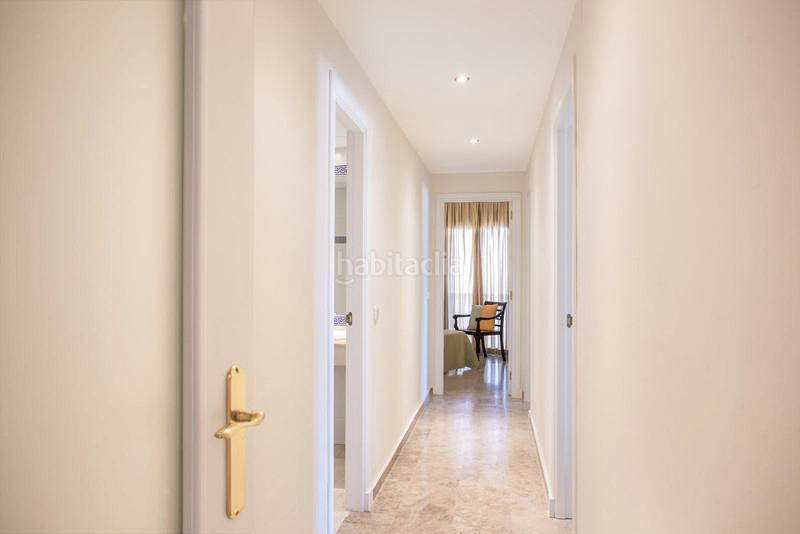 Foto bed2d3d3-44c6-4aad-ad87-be8f7e1699ff. Piso en calle sp 28 de febrero 1 piso en venta en Marbella