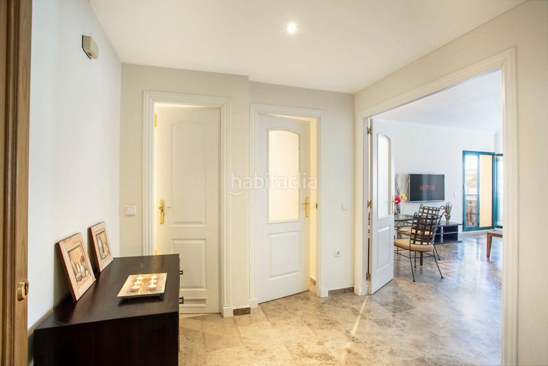 Foto dc9df132-986a-42ab-bdfd-85b9d7f4318d. Piso en calle sp 28 de febrero 1 piso en venta en Marbella