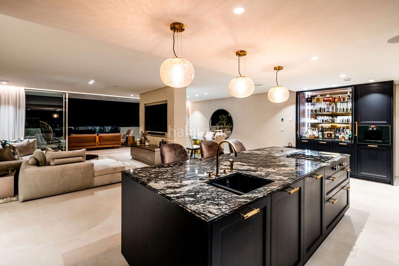 Foto 0ab77008-4526-4973-bf7e-eb3404449edc. Àtic a plaza de andalucía 16 a Casares pueblo Casares