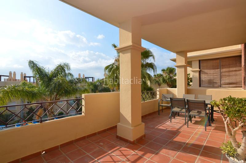 Foto 4db92b47-6b6c-4979-a782-df44f98b0aab. Appartamento in calle del tenis 6 in Bel - Air Estepona