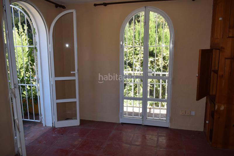 Foto a05600e8-bc53-494f-80bd-48baf1a720f3. Chalet en calle jollanias 2 descubra el encanto y potencial de una propiedad única a minutos de marbella en Ojén
