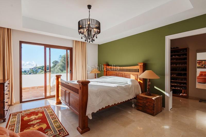Foto 50e8f78a-e8f6-4994-9bcb-f2e14a196916. Chalet en urbanizacion montemayor alto 1 descubra el lujo y la serenidad en monte mayor, : su villa de ensueño con vistas panorámicas en Benahavís