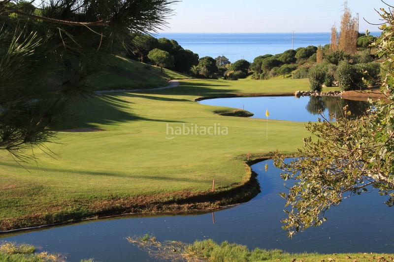 Foto 5733c593-d1c4-4efe-87a0-cdbd455b0739. Casa pareada en diseminado poligono 15 1 descubra el lujo y la exclusividad en cabopino: su villa de ensueño en la costa del sol en Marbella