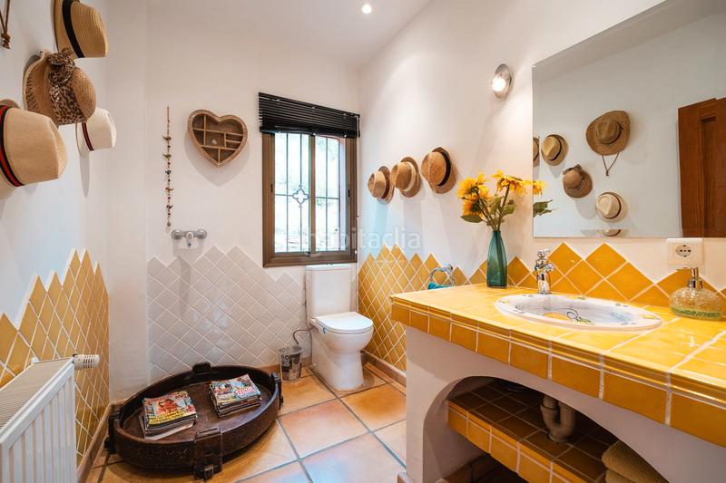 Foto e5228f65-65a7-4053-8435-2f3914b24640. Chalet en calle romera 36 descubra su próximo hogar con vistas impresionantes en la costa del sol en Monda