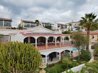 Xalet a Terreno sup.r.8 268. Su refugio de paz y lujo en la costa del sol: una oportunidad ún