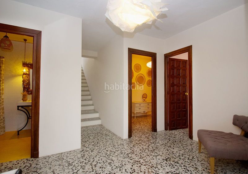 Foto 49a4ca11-6050-4759-8595-0f143a45ddf7. Chalet en terreno sup.r.8 268 su refugio de paz y lujo en la costa del sol: una oportunidad única para familias en Coín
