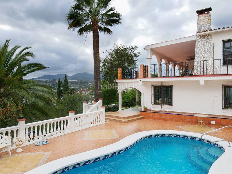 Foto a2e70095-2dac-4d6f-a499-379577e4a826. Chalet en terreno sup.r.8 268 su refugio de paz y lujo en la costa del sol: una oportunidad única para familias en Coín