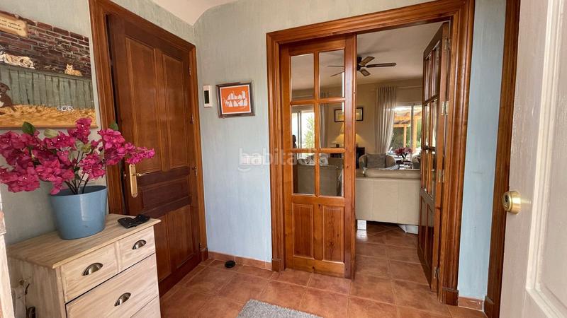 Foto 2ecd32d3-421a-446f-a792-e6c93958abb2. Chalet dans calle reyes católicos 7 dans Coín