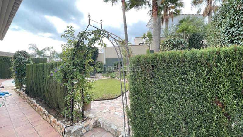 Foto 6525c2fe-2f70-419f-b5ee-fd0b326fdf4d. Chalet dans calle reyes católicos 7 dans Coín