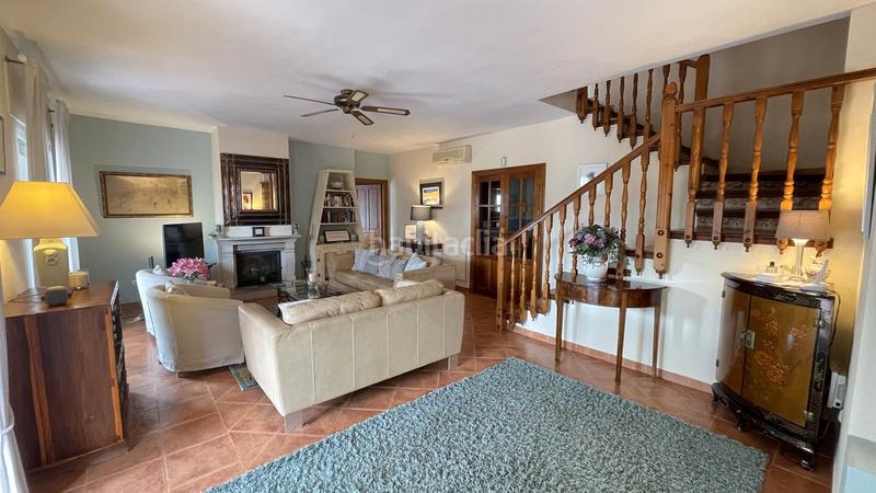 Foto ab9ad2ca-51d9-4312-9131-a57c1a73a5a6. Chalet dans calle reyes católicos 7 dans Coín