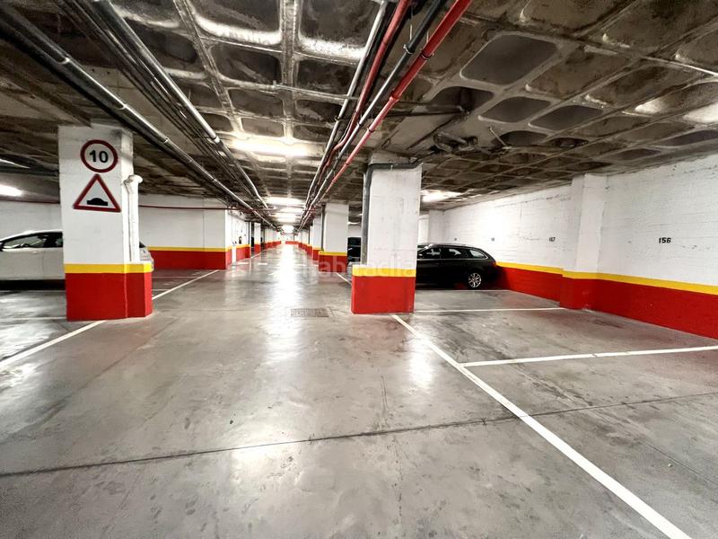 Foto 2346df22-45a3-49e1-b7d1-4d6f1b703c40. Lloguer dúplex a calle Parque Central 5 a Parque Central Estepona