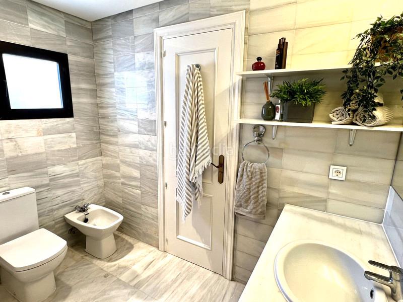 Foto c90beaa3-4b64-424b-9465-6d0c5591b6fc. Location duplex dans calle Parque Central 5 dans Parque Central Estepona