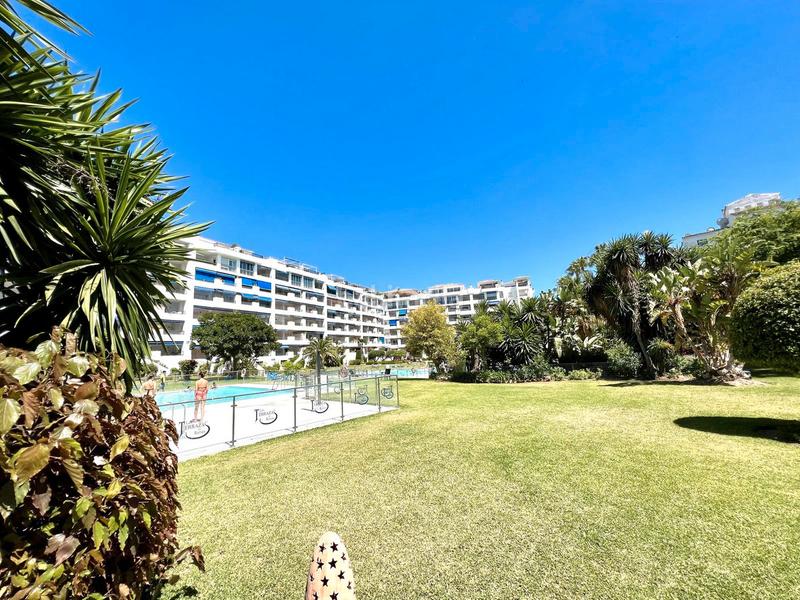 Foto b0d984d9-3817-498c-8b10-d0b410fc2926. Miete zweistöckige wohnung in calle Parque Central 5 in Estepona