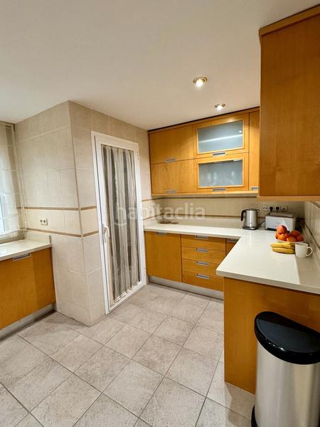 Foto 0d23b7e9-41e7-4d2f-896e-b3f3a9e8ecfe. Location appartement avec parking piscine dans Las Lomas de Río Verde Marbella