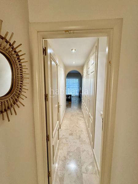 Foto 96f6927b-a7ff-4c3b-a696-140061ec6b4e. Miete appartement mit parking pool in Las Lomas de Río Verde Marbella