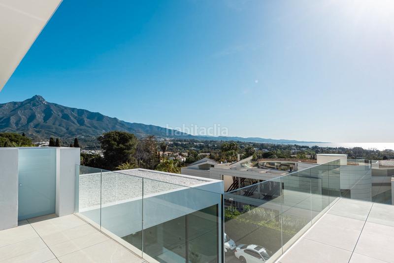 Foto fc659ffe-8350-4e22-8408-74198086fc03. Maison jumelée avec parking piscine dans La Carolina - Guadalpín Marbella