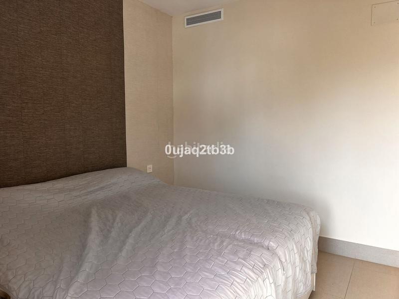 Foto a64de67f-ee95-4fa9-91d8-9d01bd303c9b. Maison jumelée avec piscine dans bahía de Marbella Marbella