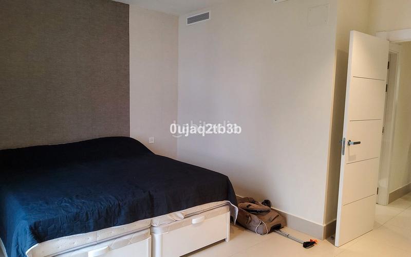 Foto f9122971-e0e1-4071-8407-9e14c57041c6. Maison jumelée avec piscine dans bahía de Marbella Marbella