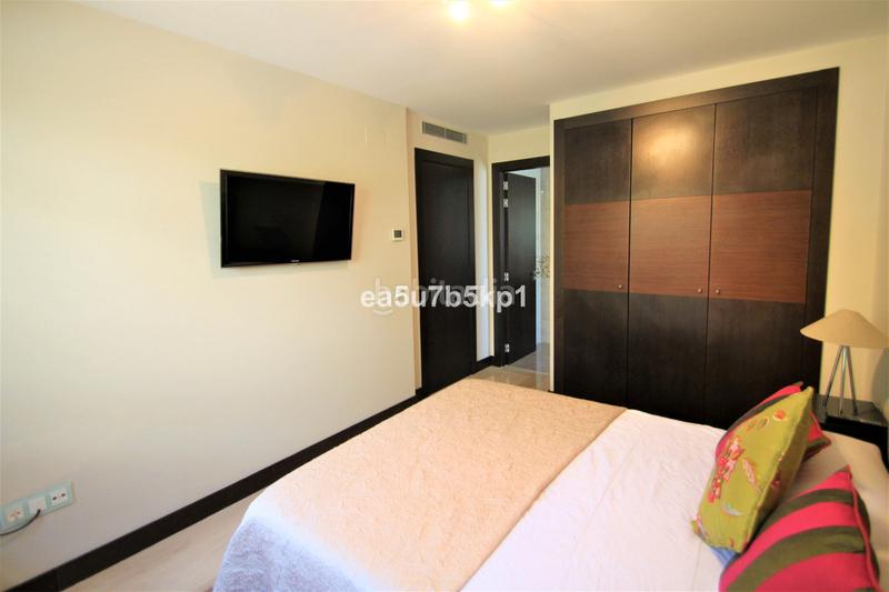 Foto d8382d5f-ac21-422b-a74d-071772151213. Apartament a calle del almendro 6 a Benahavís pueblo Benahavís