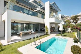 Lloguer Apartament a Calle la pacheca alta 22. Descubra la elegancia y serenidad en la costa del sol: su aparta