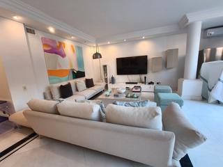 Lloguer Apartament a Calle edgar neville s/n. Lujo frente al mar en puerto banús: exclusivo apartamento en pla