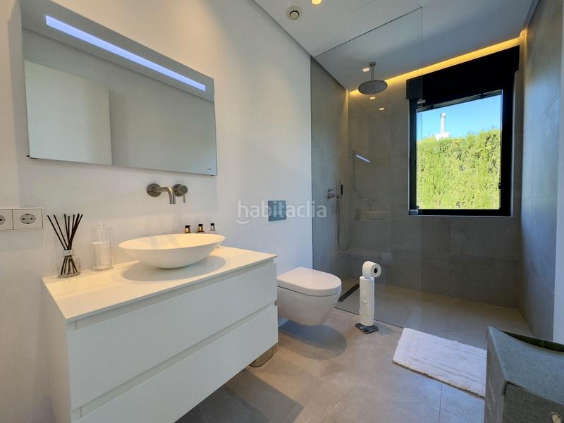 Foto 6a468b40-4659-4f9d-9734-98d4484ef6e7. Chalet in calle del ciervo 16 in Los Monteros Marbella