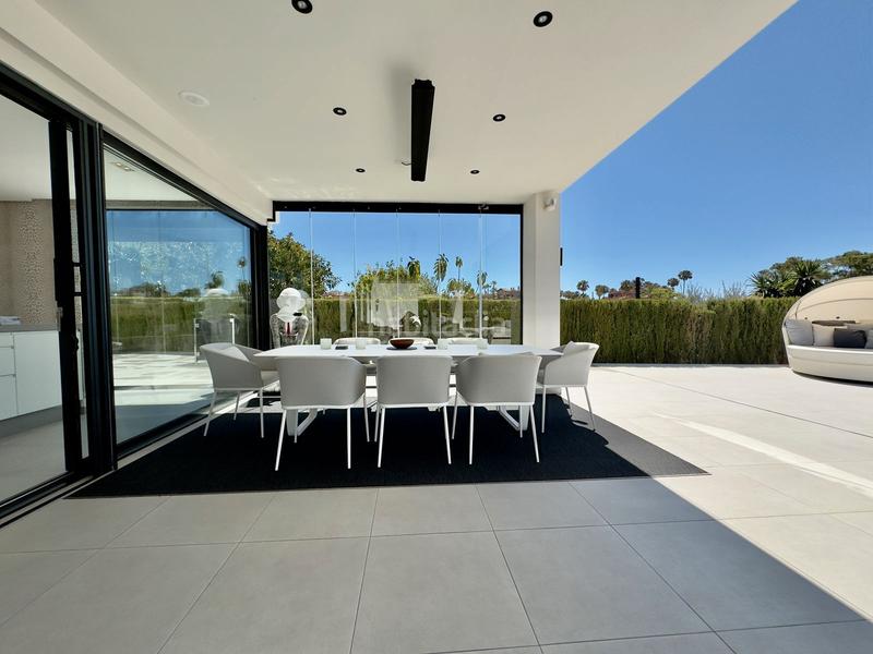 Foto dab80c5a-3d4a-49c3-ab99-a61f439f9b56. Chalet in calle del ciervo 16 in Los Monteros Marbella